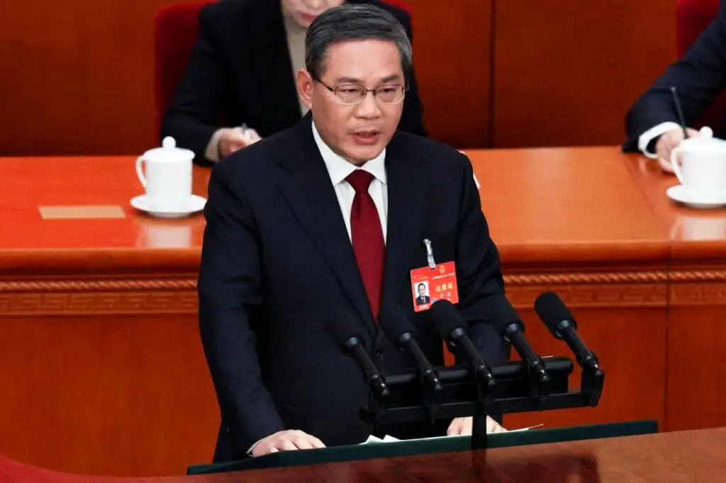 photo_2024-08-26_23-39-27-1-1024x682 Write an Eassy on The Chinese Premier